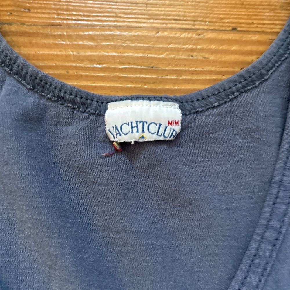 Yacht Club Tank Top Women Blue Aruba Dolphin Embroidered Souvenir SIZE Medium - Picture 3 of 6